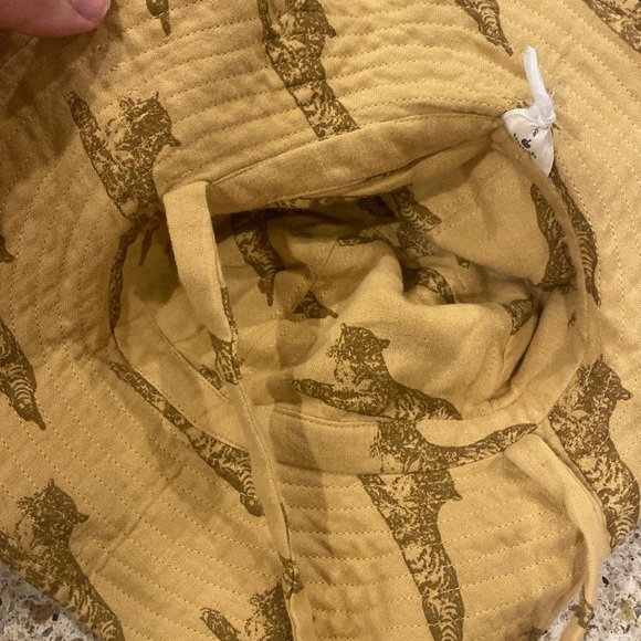 Kate Quinn sun hat - Picture 2 of 2